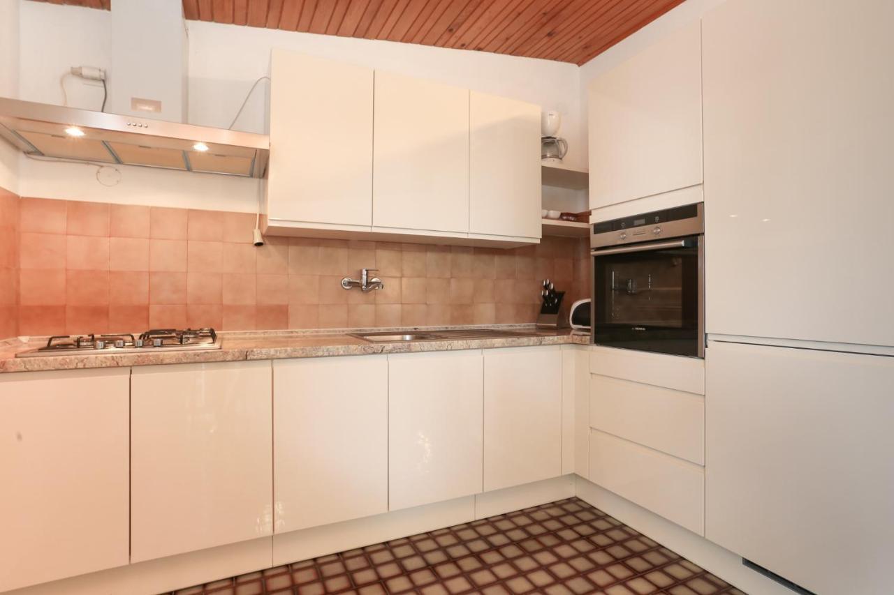 Apartman Mavarcica A4 Traù Esterno foto